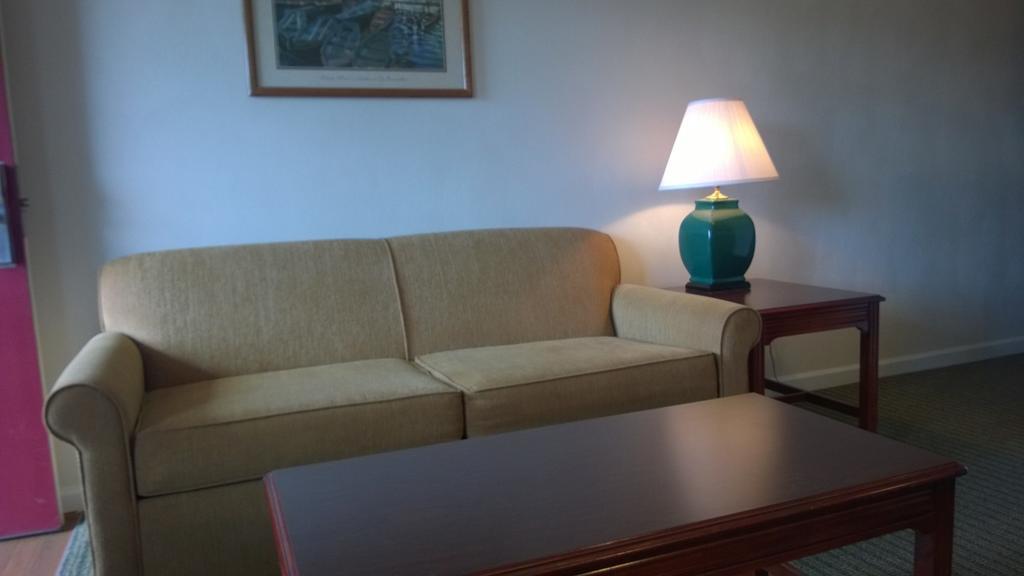 Affordable Suites Σάρλοτσβιλ Εξωτερικό φωτογραφία