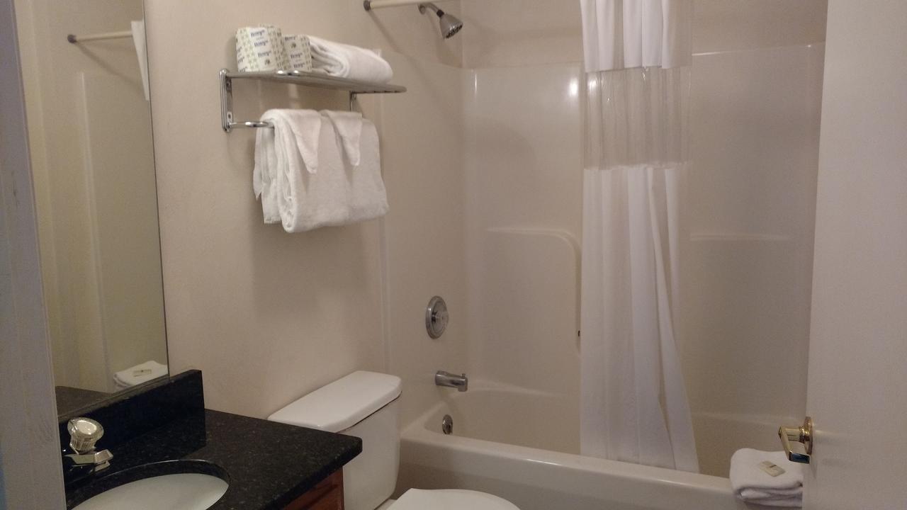 Affordable Suites Σάρλοτσβιλ Εξωτερικό φωτογραφία