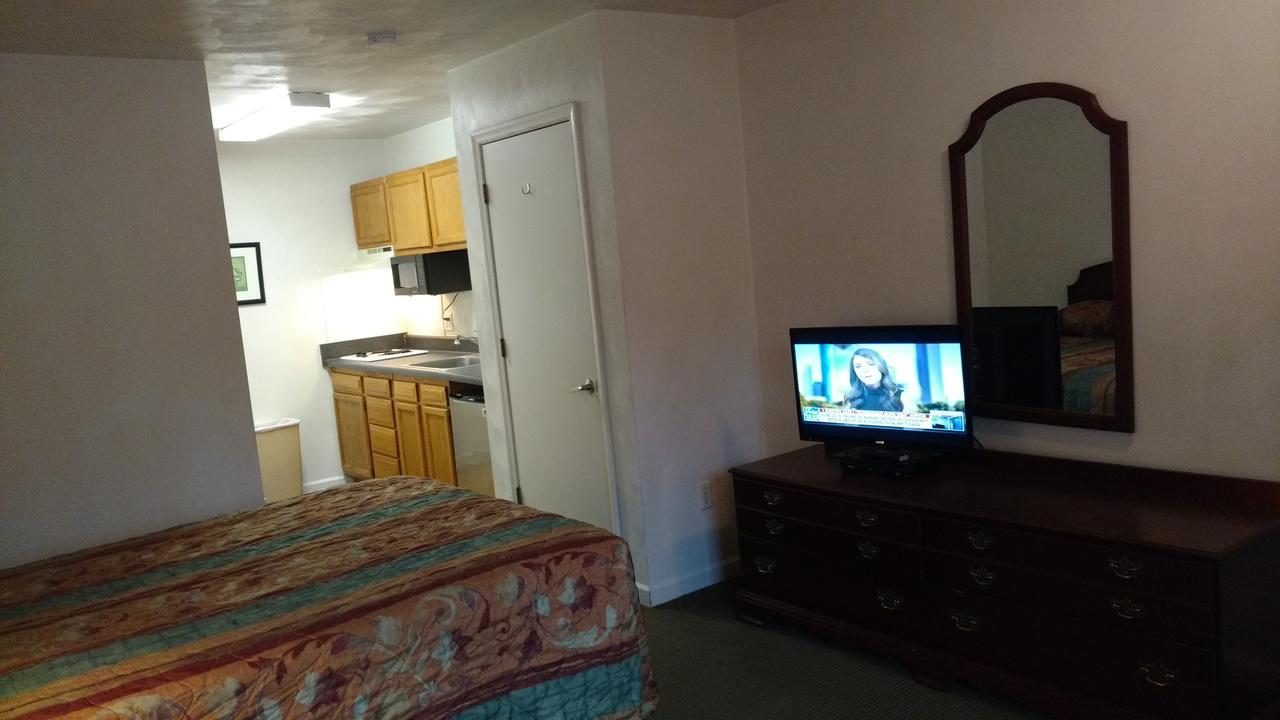 Affordable Suites Σάρλοτσβιλ Εξωτερικό φωτογραφία